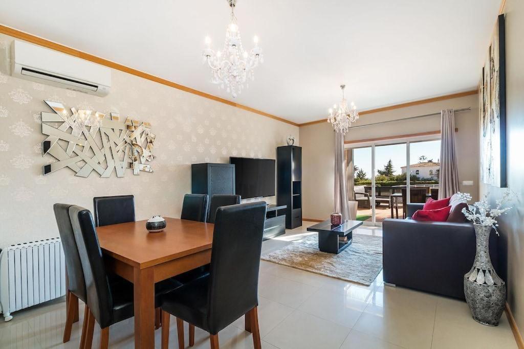 Fantastic Townhouse With Pool And Sea Views Villa Албуфейра Екстериор снимка